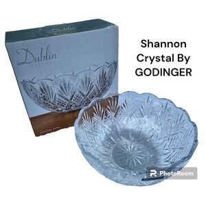 NEW GODINGER Beautiful Shannon Dublin Crystal Serving Bowl